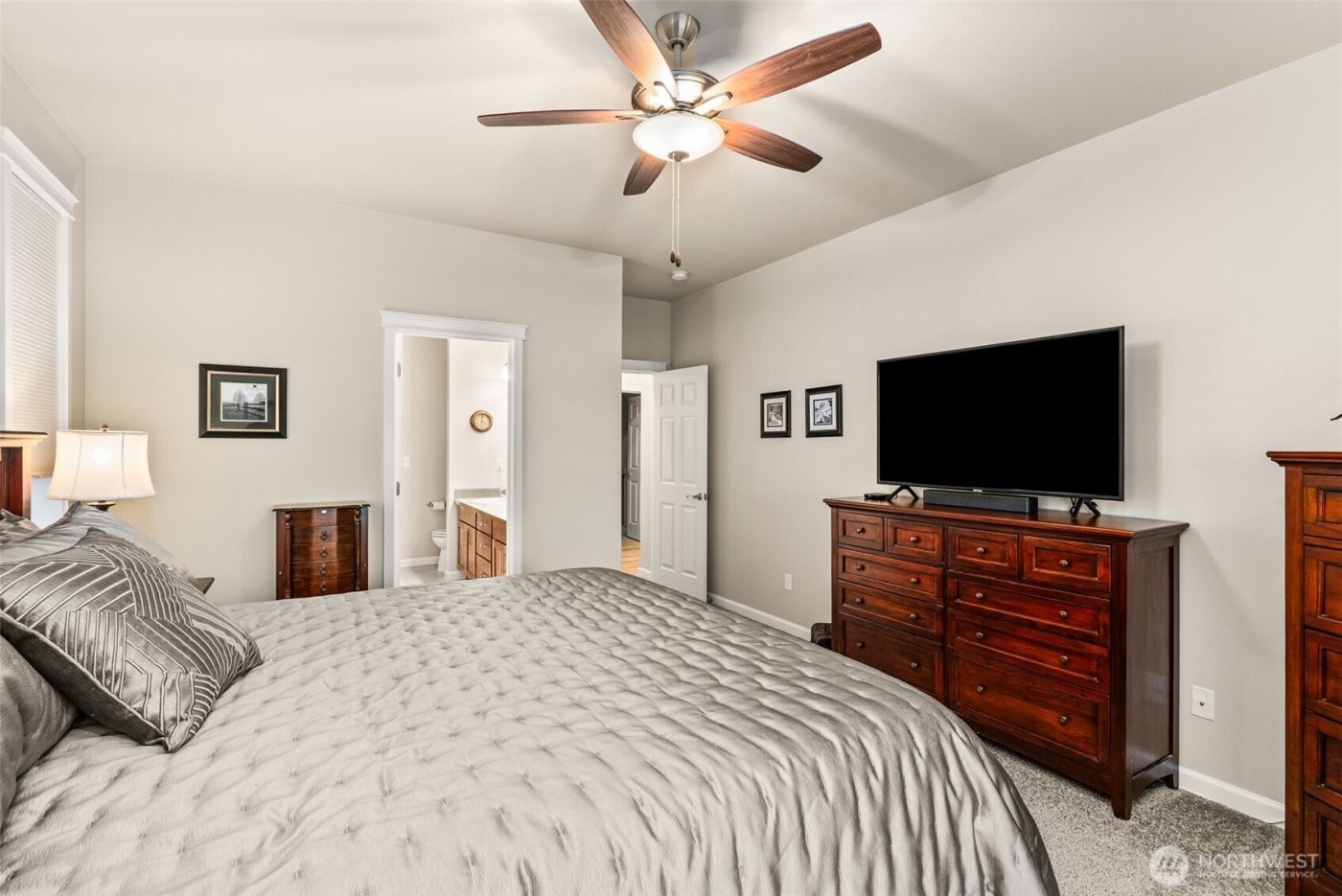 7412 Mirasett Street SW, Tumwater, WA 98512