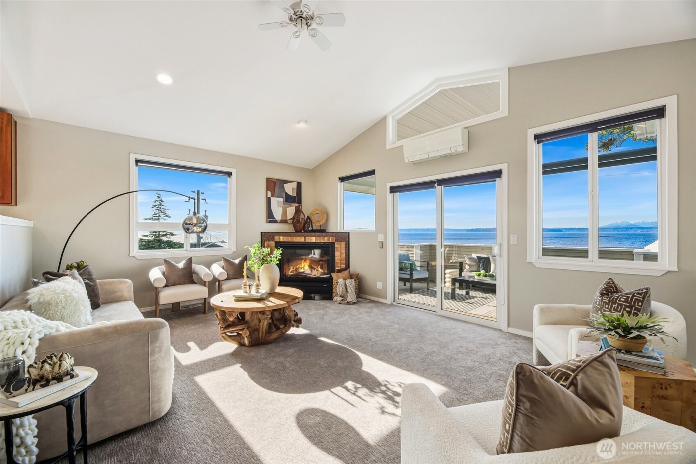 5064 Beach Drive SW, Seattle, WA 98136