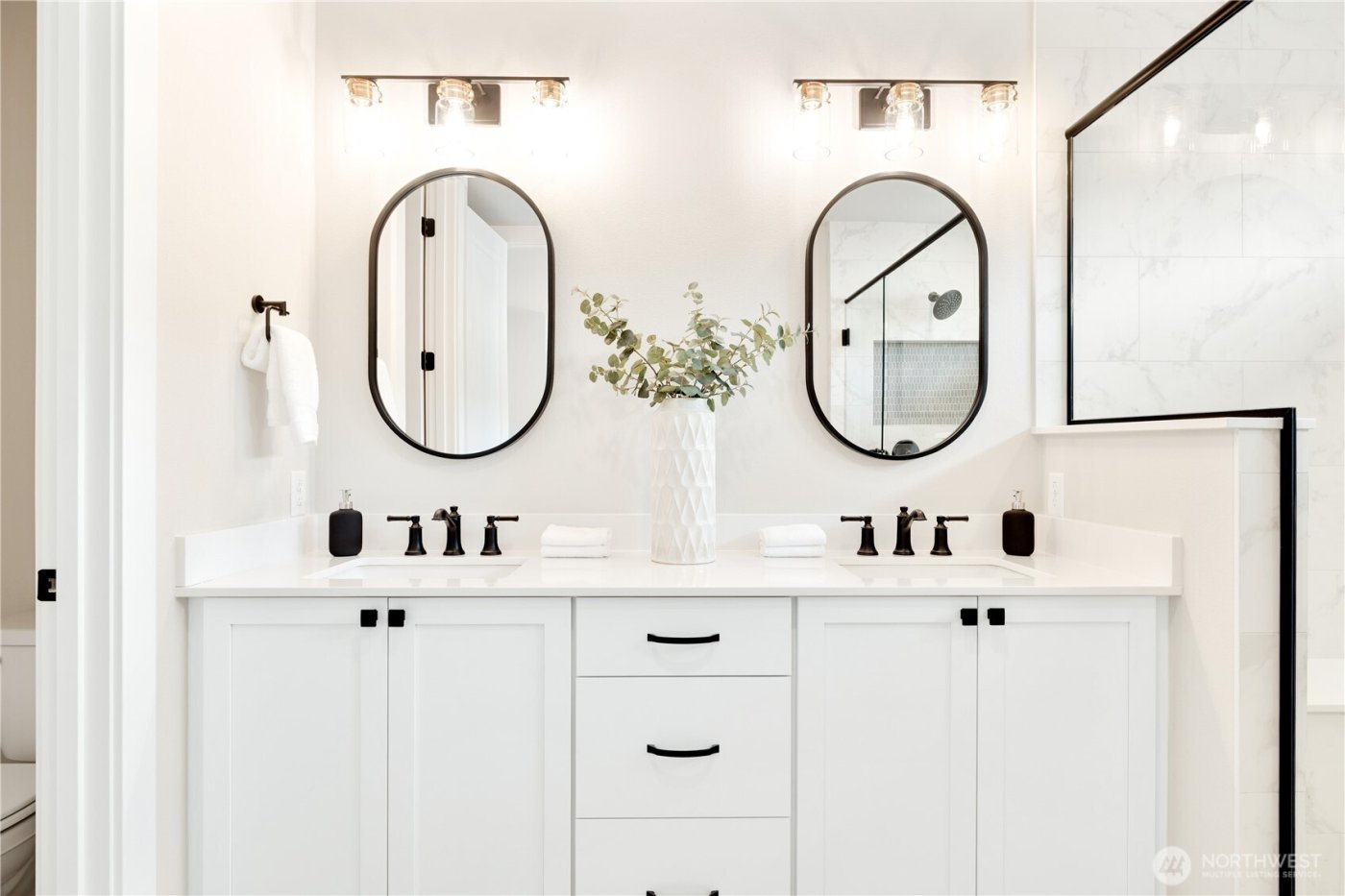 14323 149th Place NE #41, Woodinville, WA 98072