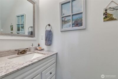 929 Discovery Avenue SE, Ocean Shores, WA 98569 - Photo 11