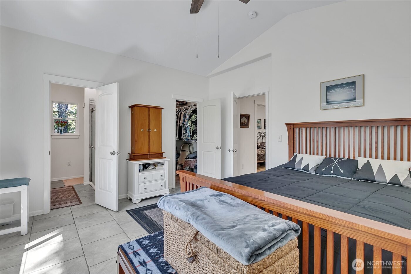 929 Discovery Avenue SE, Ocean Shores, WA 98569