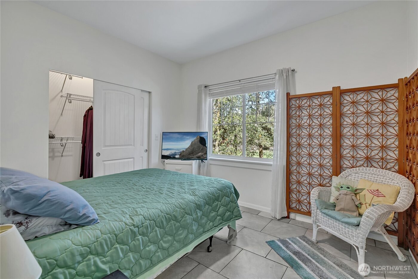 929 Discovery Avenue SE, Ocean Shores, WA 98569