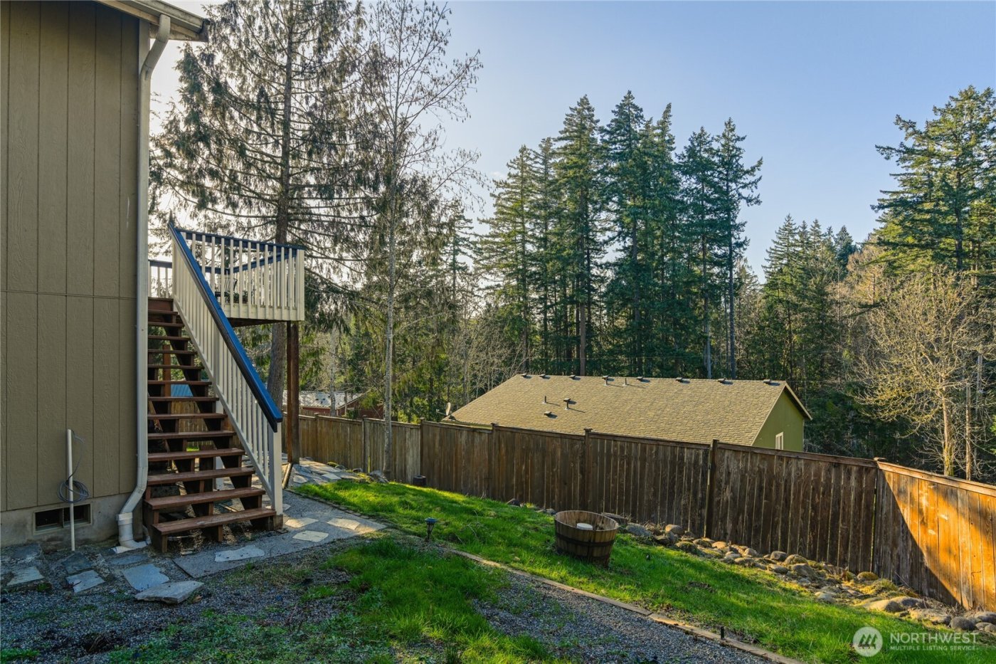 2442 Crestridge Drive NW, Olympia, WA 98502