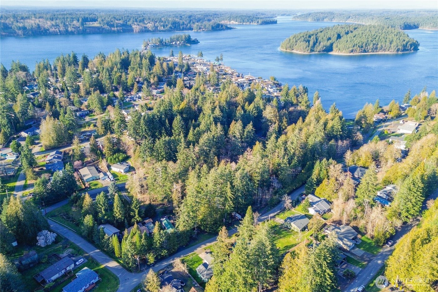 2442 Crestridge Drive NW, Olympia, WA 98502