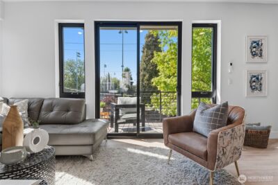 220 21st Avenue E, Seattle, WA 98112 - Photo 16