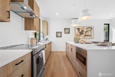 220 21st Avenue E, Seattle, WA 98112 - Photo 19