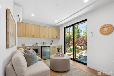 220 21st Avenue E, Seattle, WA 98112 - Photo 5