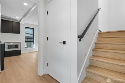 218 21st Avenue E, Seattle, WA 98112 - Photo 19