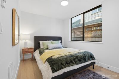 218 21st Avenue E, Seattle, WA 98112 - Photo 7