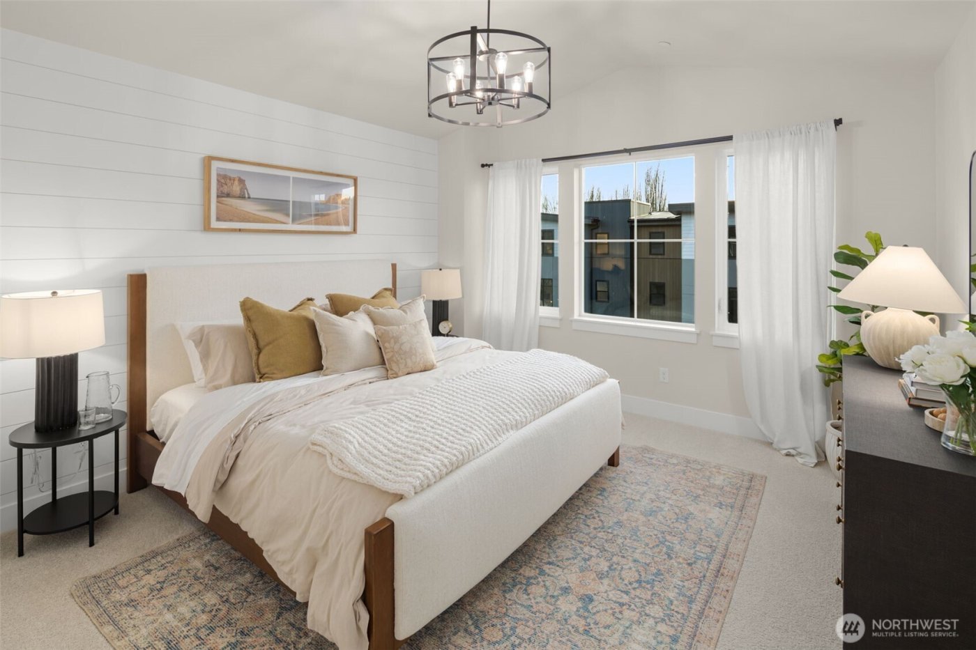 14306 149th Place NE #2, Woodinville, WA 98072