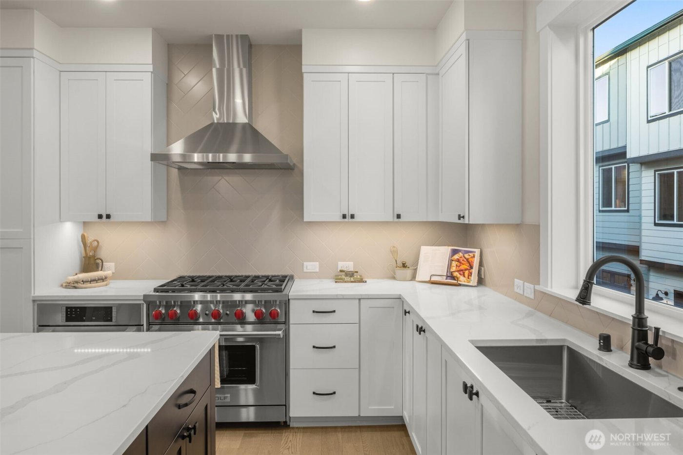 14306 149th Place NE #2, Woodinville, WA 98072