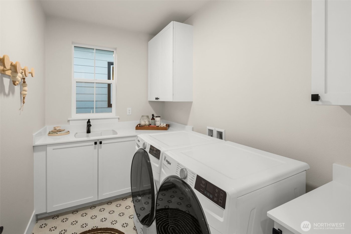 14306 149th Place NE #2, Woodinville, WA 98072