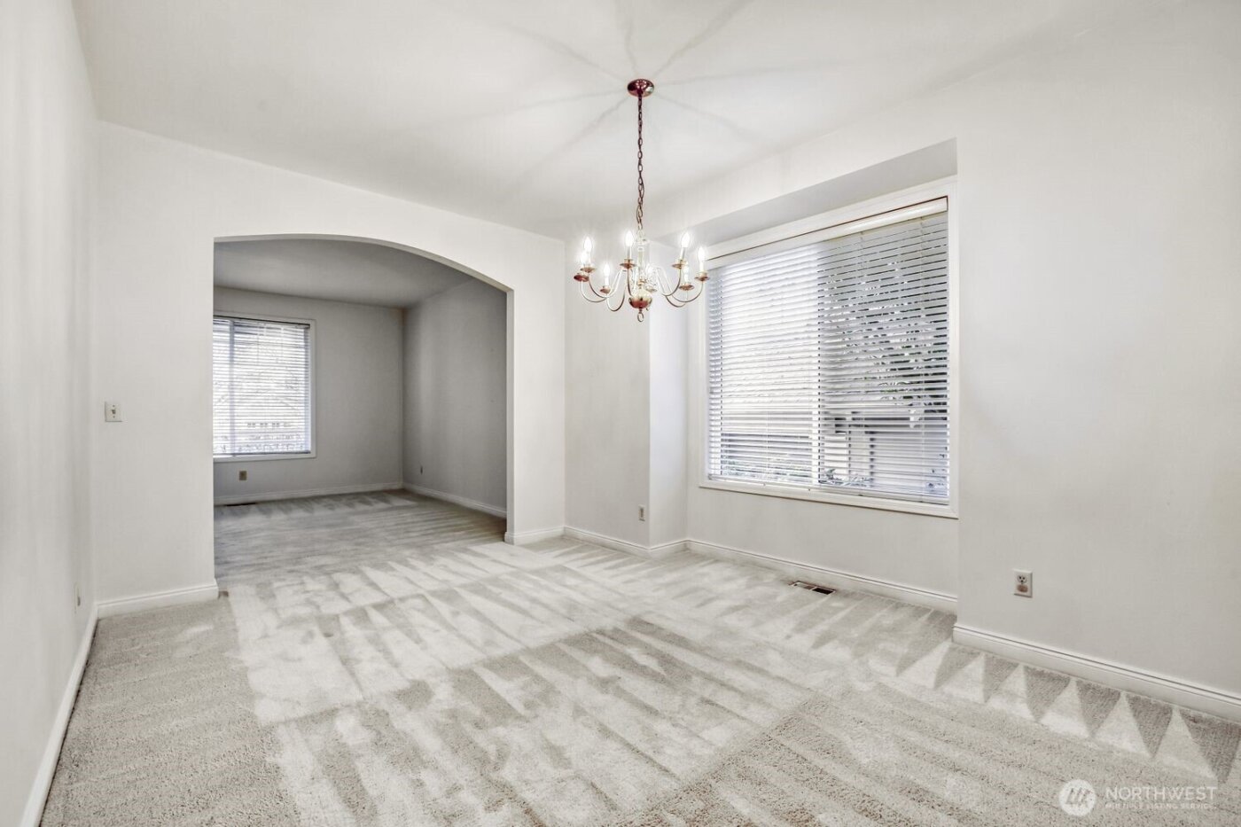 22616 SE 14th Place , Sammamish, WA 98075