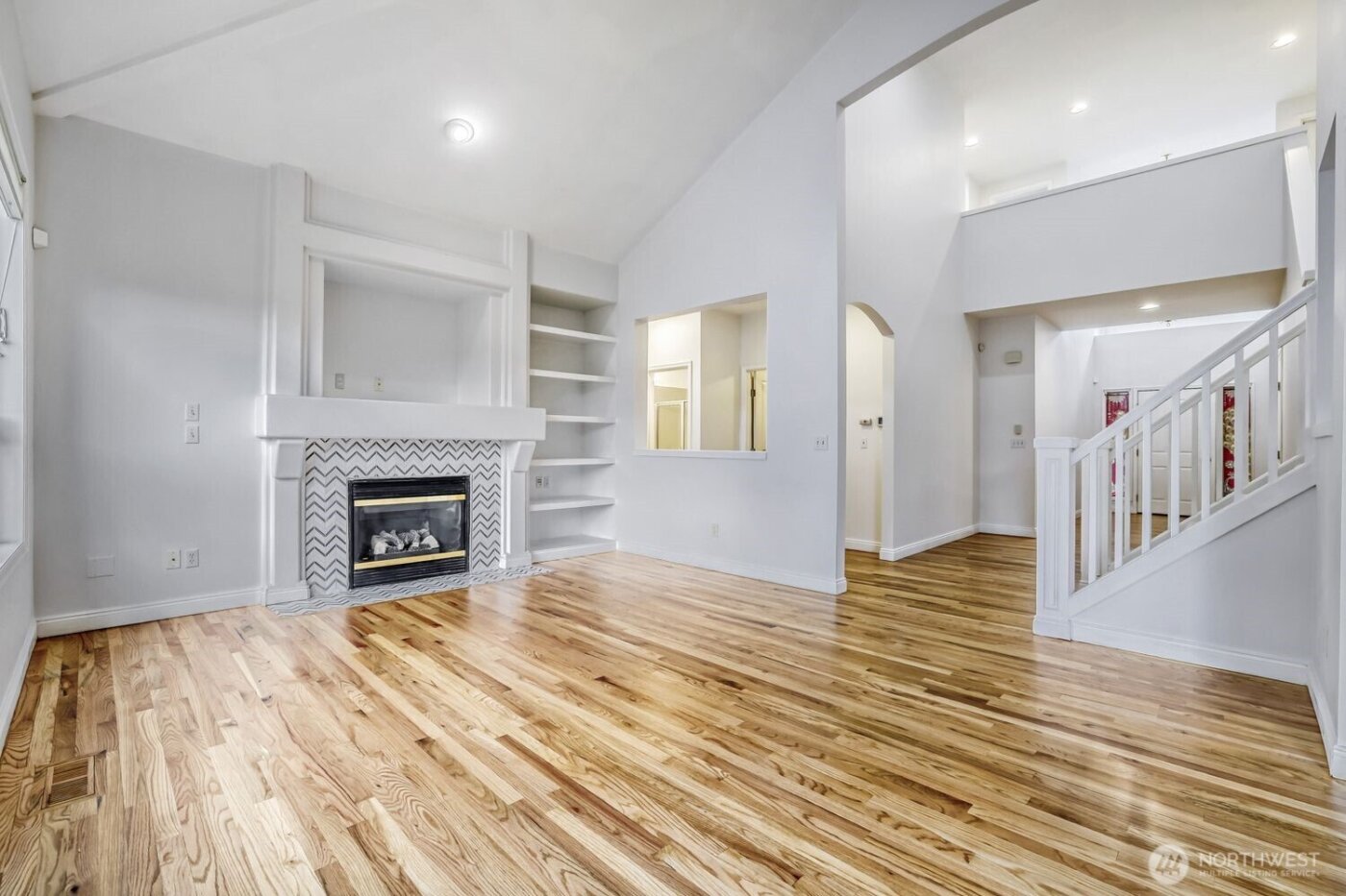 22616 SE 14th Place , Sammamish, WA 98075
