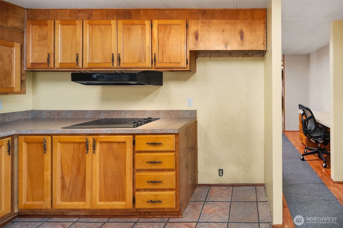 12223 125th Street E #101, Puyallup, WA 98374