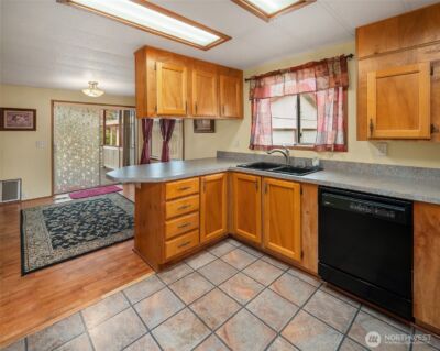 12223 125th Street E #101, Puyallup, WA 98374 - Photo 9