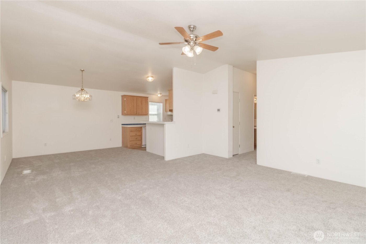 2611 S 288th St #38, Federal Way, WA 98003