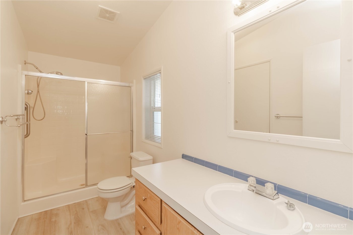 2611 S 288th St #38, Federal Way, WA 98003