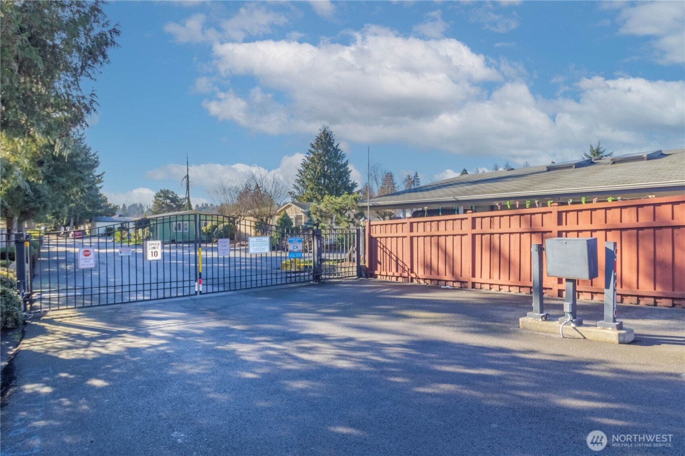 2611 S 288th St #38, Federal Way, WA 98003