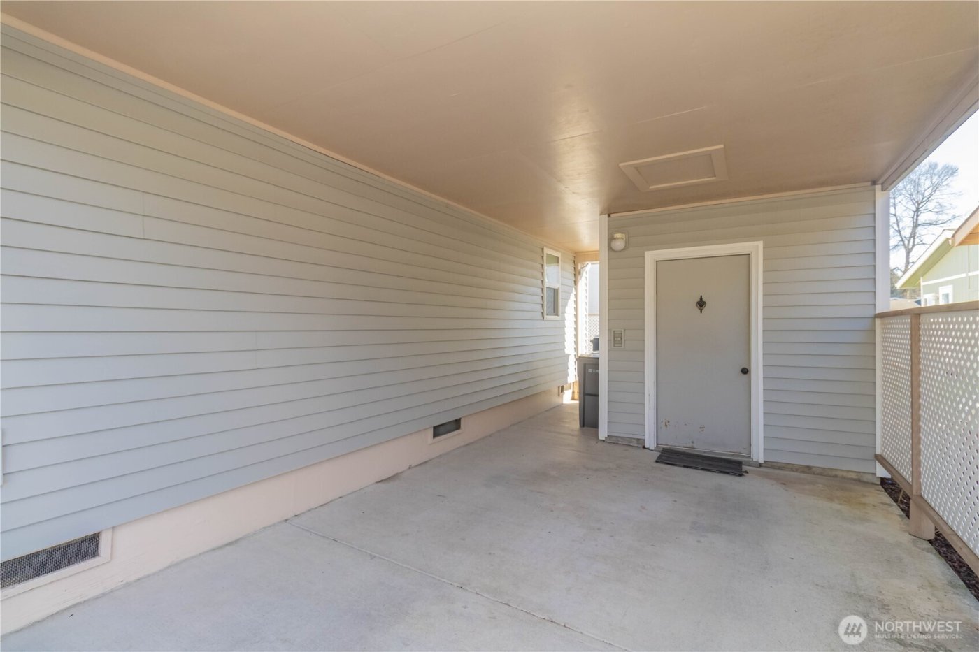 2611 S 288th St #38, Federal Way, WA 98003
