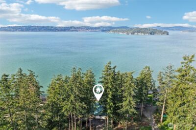 17340 Golden View Avenue , La Conner, WA 98257 - Photo 2