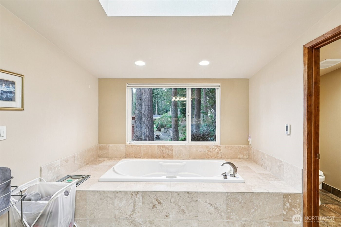 17340 Golden View Avenue , La Conner, WA 98257