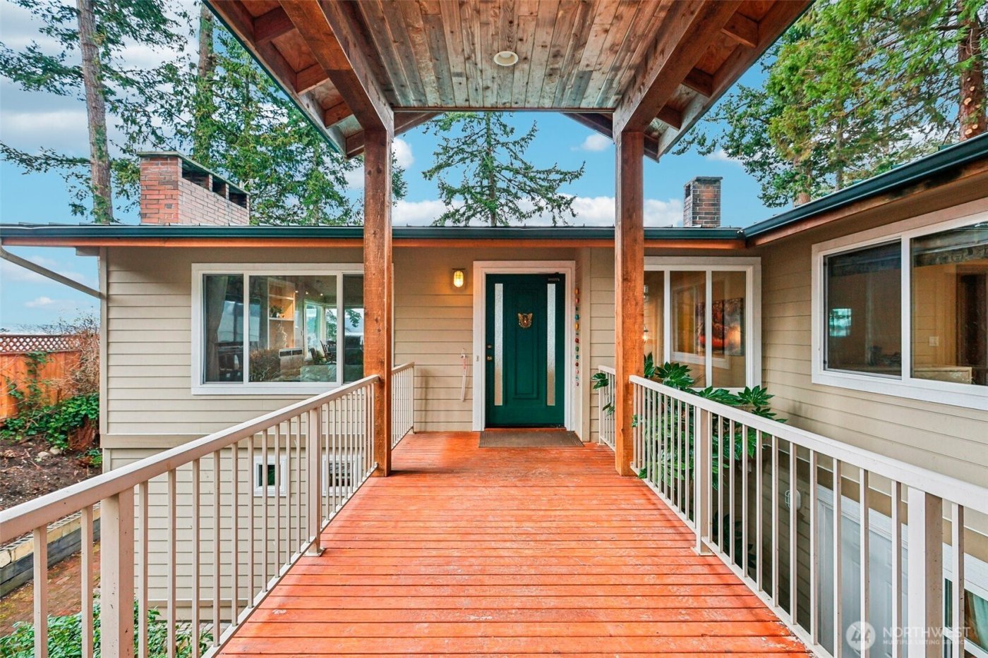 17340 Golden View Avenue , La Conner, WA 98257