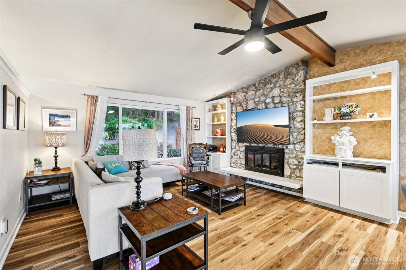 17340 Golden View Avenue , La Conner, WA 98257