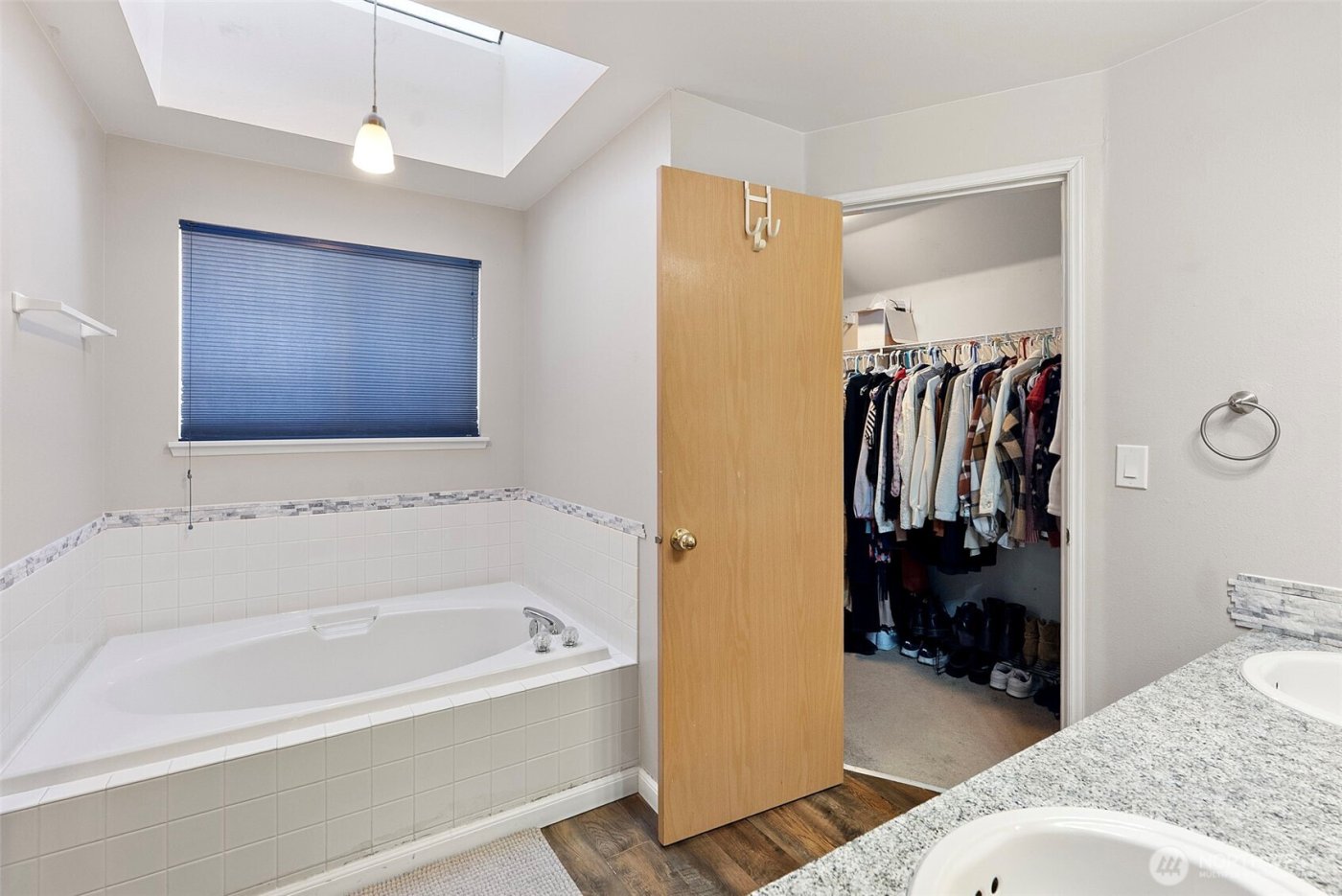 4844 NW Walgren Drive , Silverdale, WA 98383