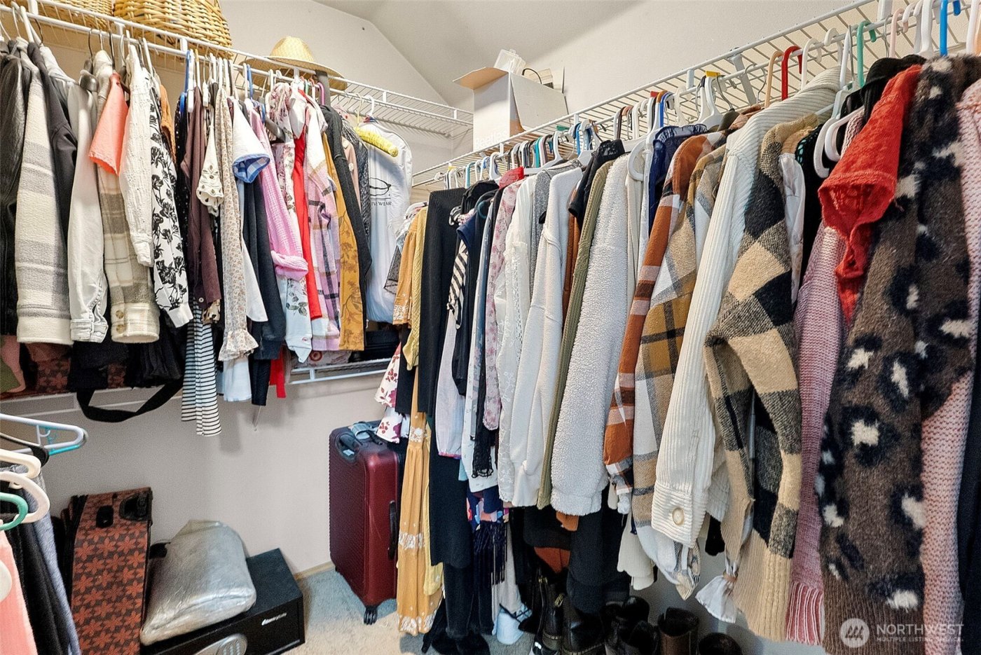 4844 NW Walgren Drive , Silverdale, WA 98383