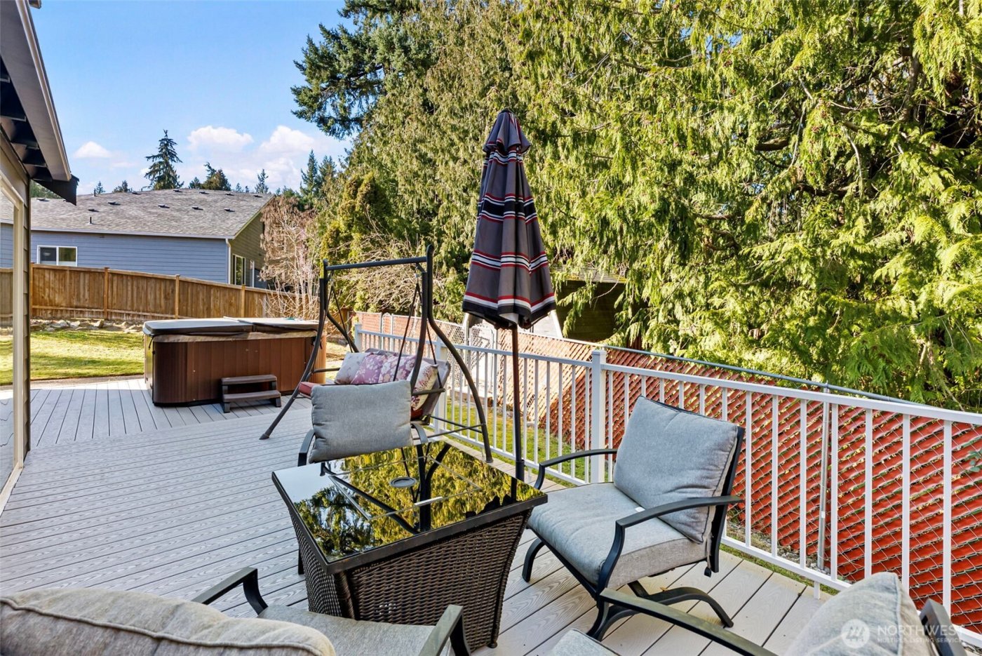 4844 NW Walgren Drive , Silverdale, WA 98383