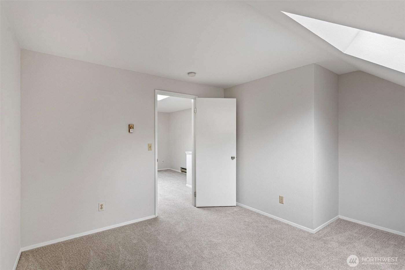 19805 15th Avenue NE #3, Shoreline, WA 98155