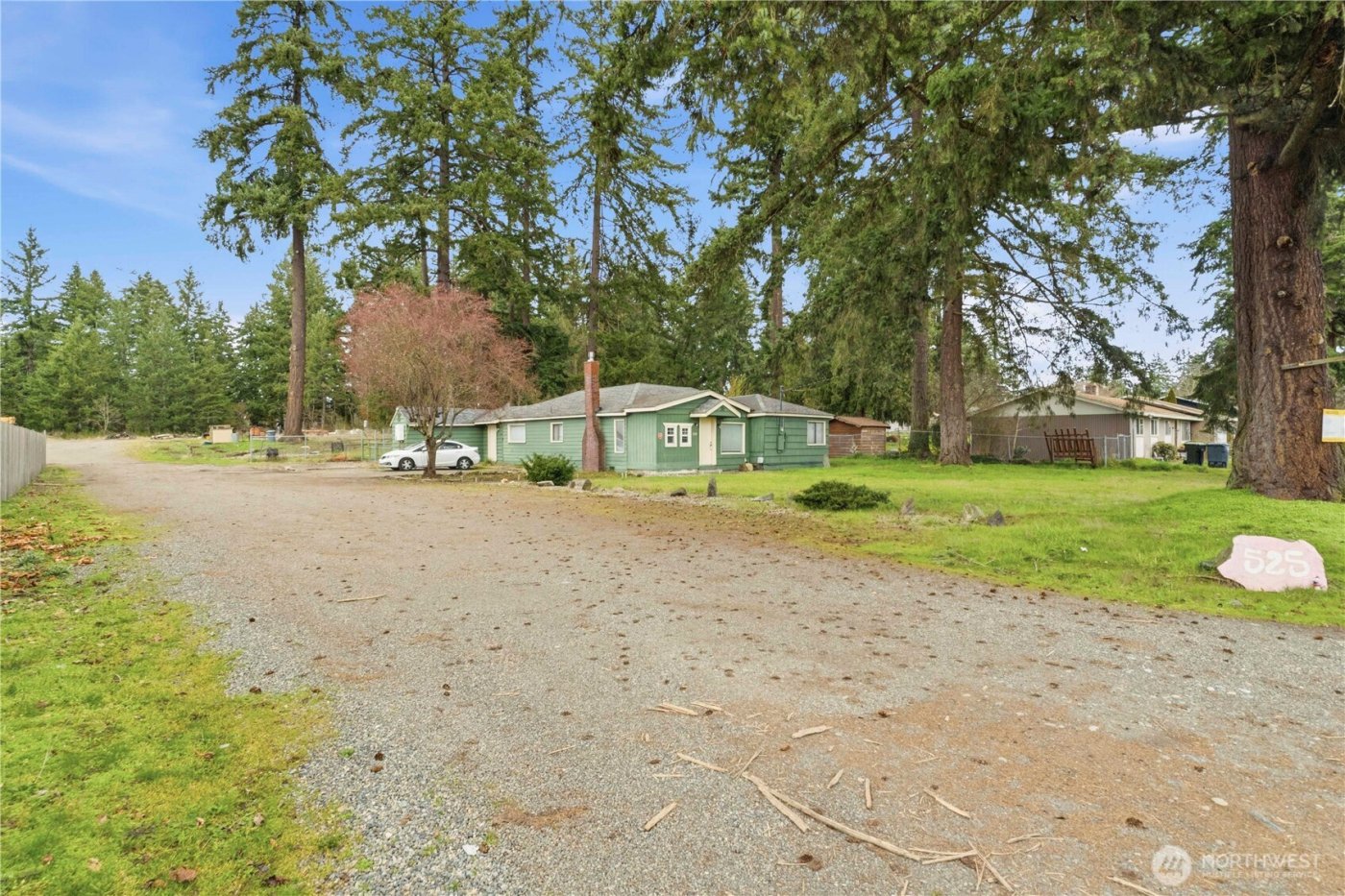 525 138th Street E, Tacoma, WA 98445