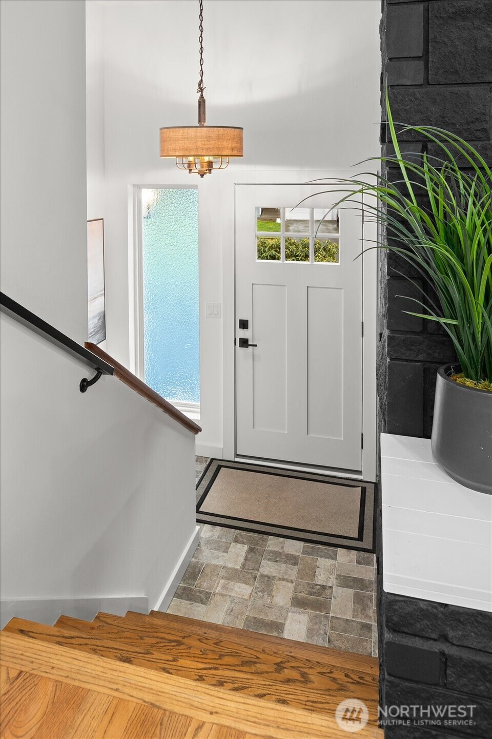 23409 94 Place W, Edmonds, WA 98020