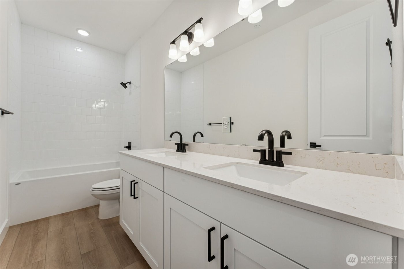 15706 210th Avenue E #312, Bonney Lake, WA 98391