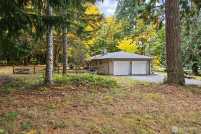 5700 Cooper Point Road NW, Olympia, WA 98502 - Photo 2