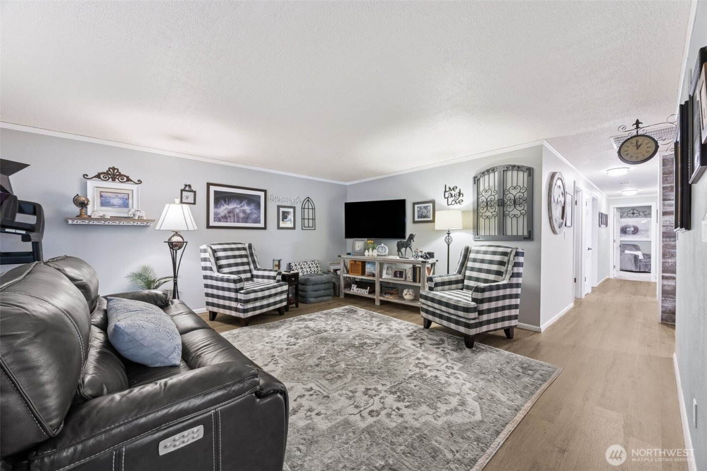 5700 Cooper Point Road NW, Olympia, WA 98502