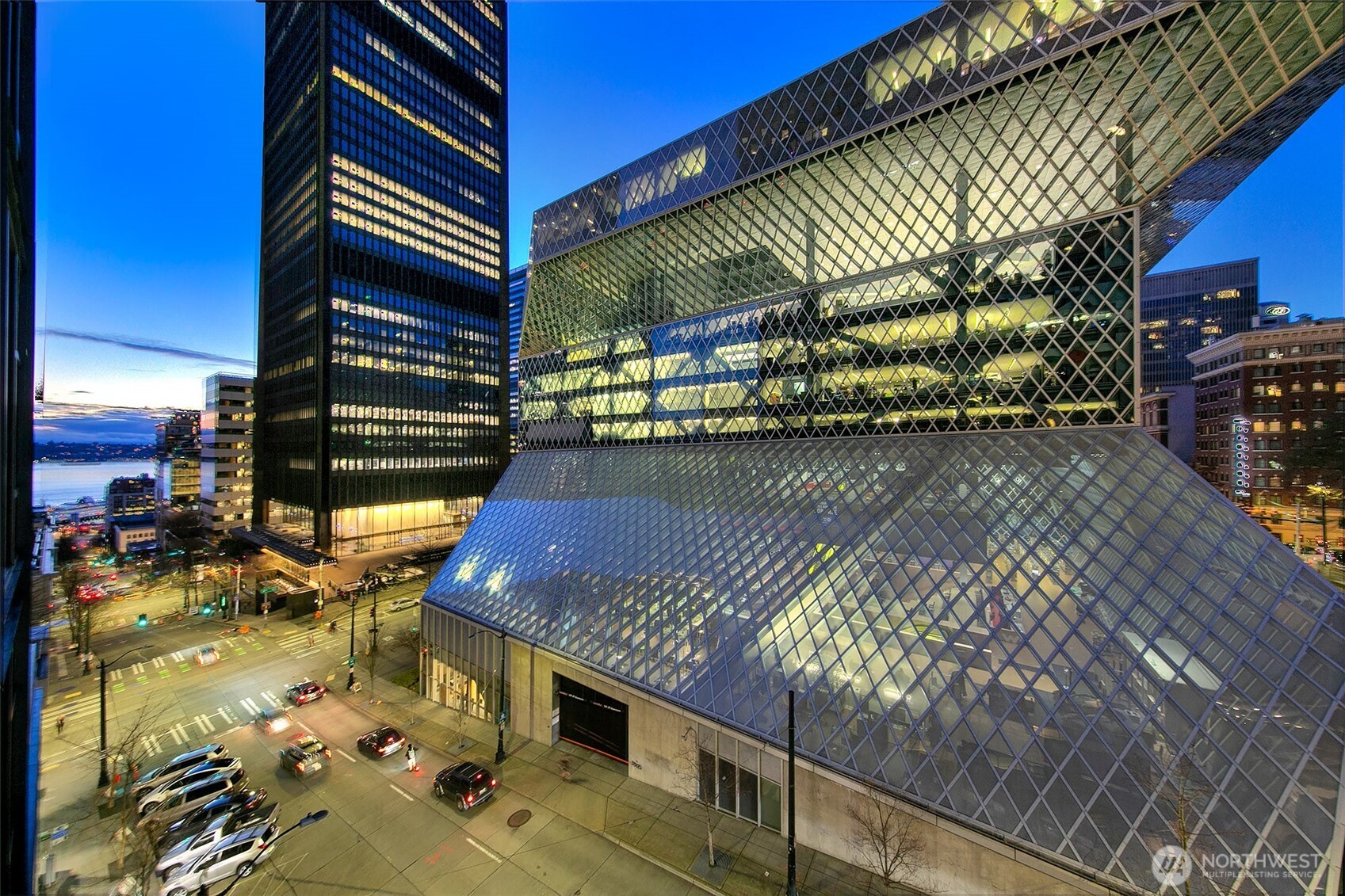 909 5th Avenue #2301, Seattle, WA 98164