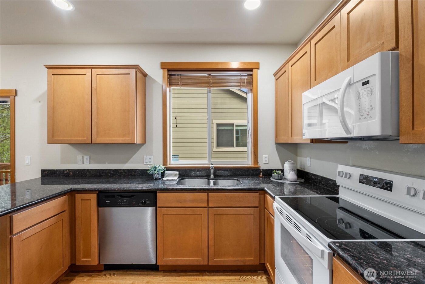 5110 153rd Place SW #A, Edmonds, WA 98026