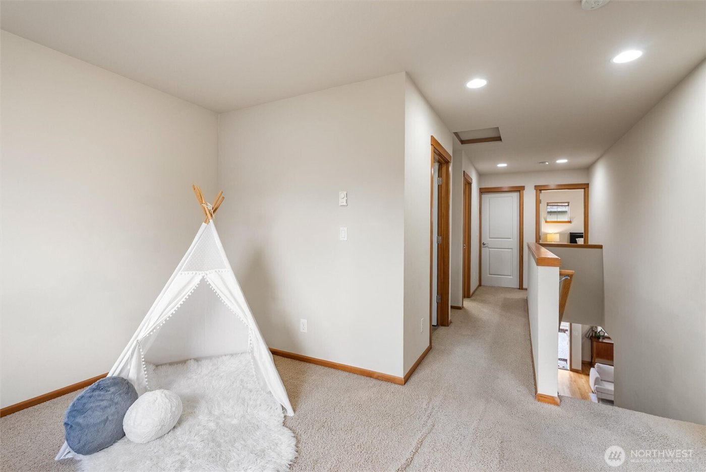 5110 153rd Place SW #A, Edmonds, WA 98026