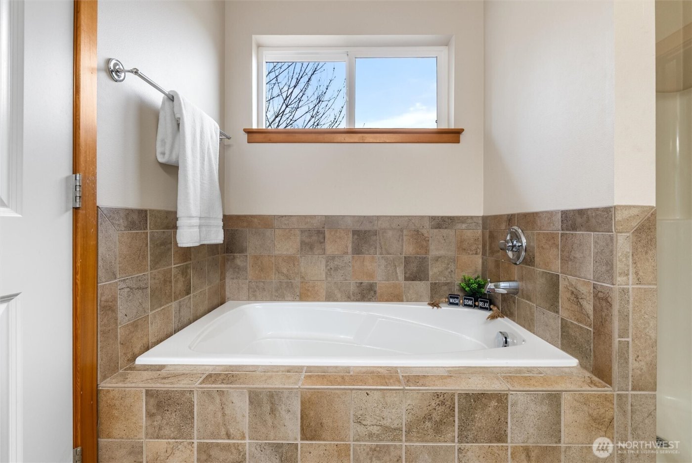 5110 153rd Place SW #A, Edmonds, WA 98026