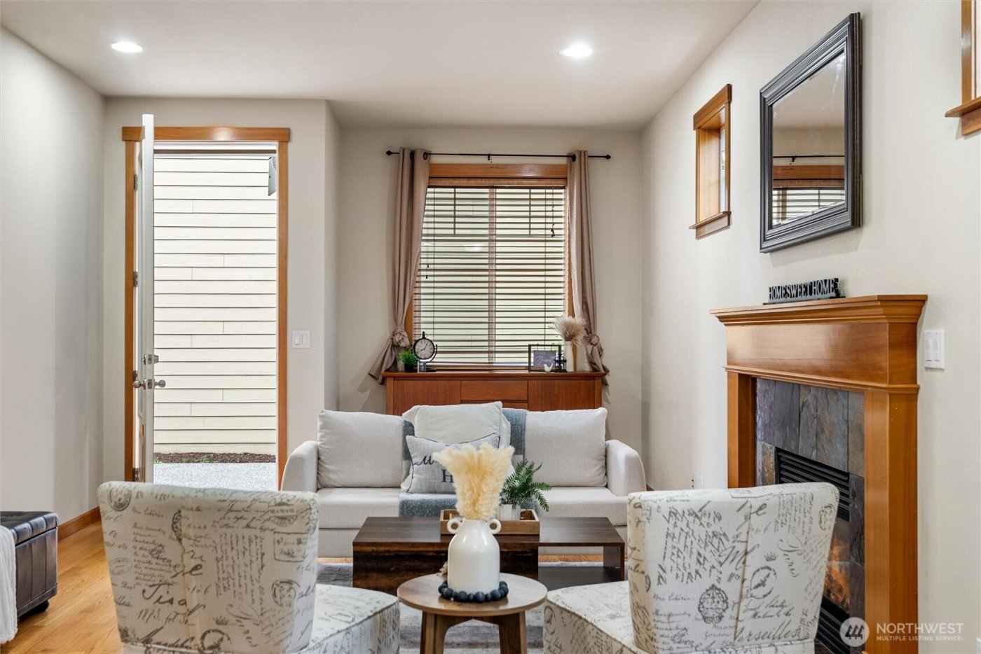 5110 153rd Place SW #A, Edmonds, WA 98026