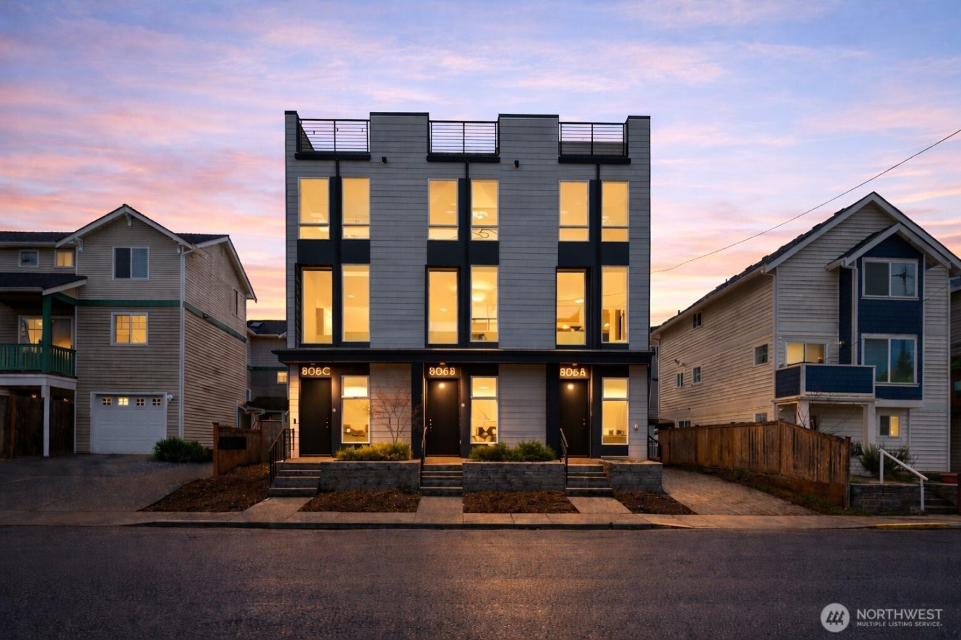 806 NW 50th Street #B, Seattle, WA 98107