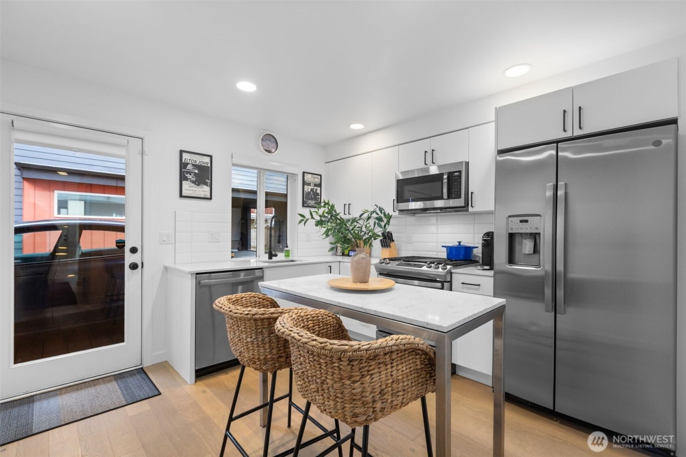 806 NW 50th Street #B, Seattle, WA 98107