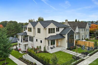 4103 43rd Avenue NE, Seattle, WA 98105 - Photo 2