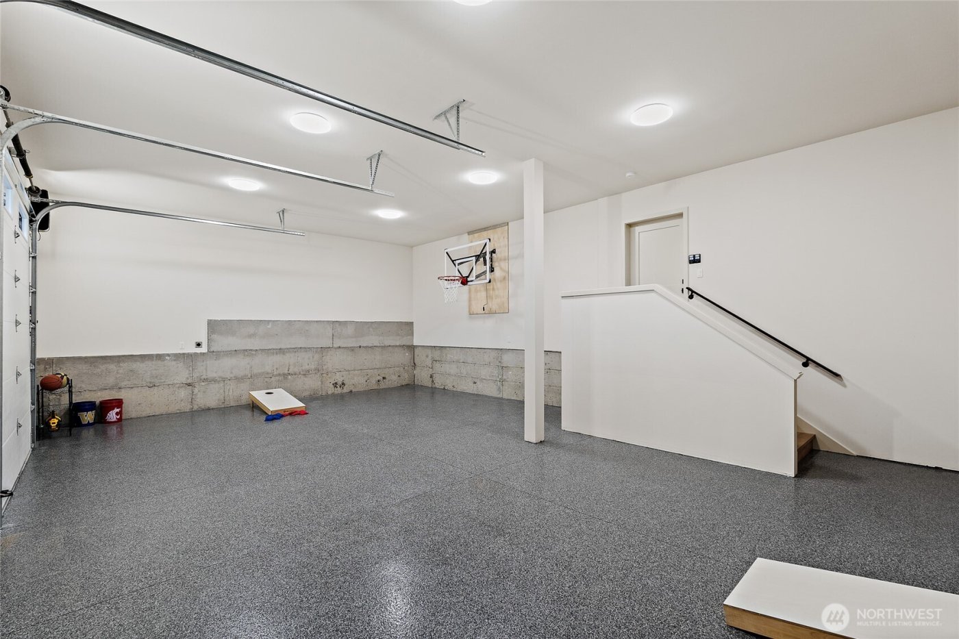 4103 43rd Avenue NE, Seattle, WA 98105