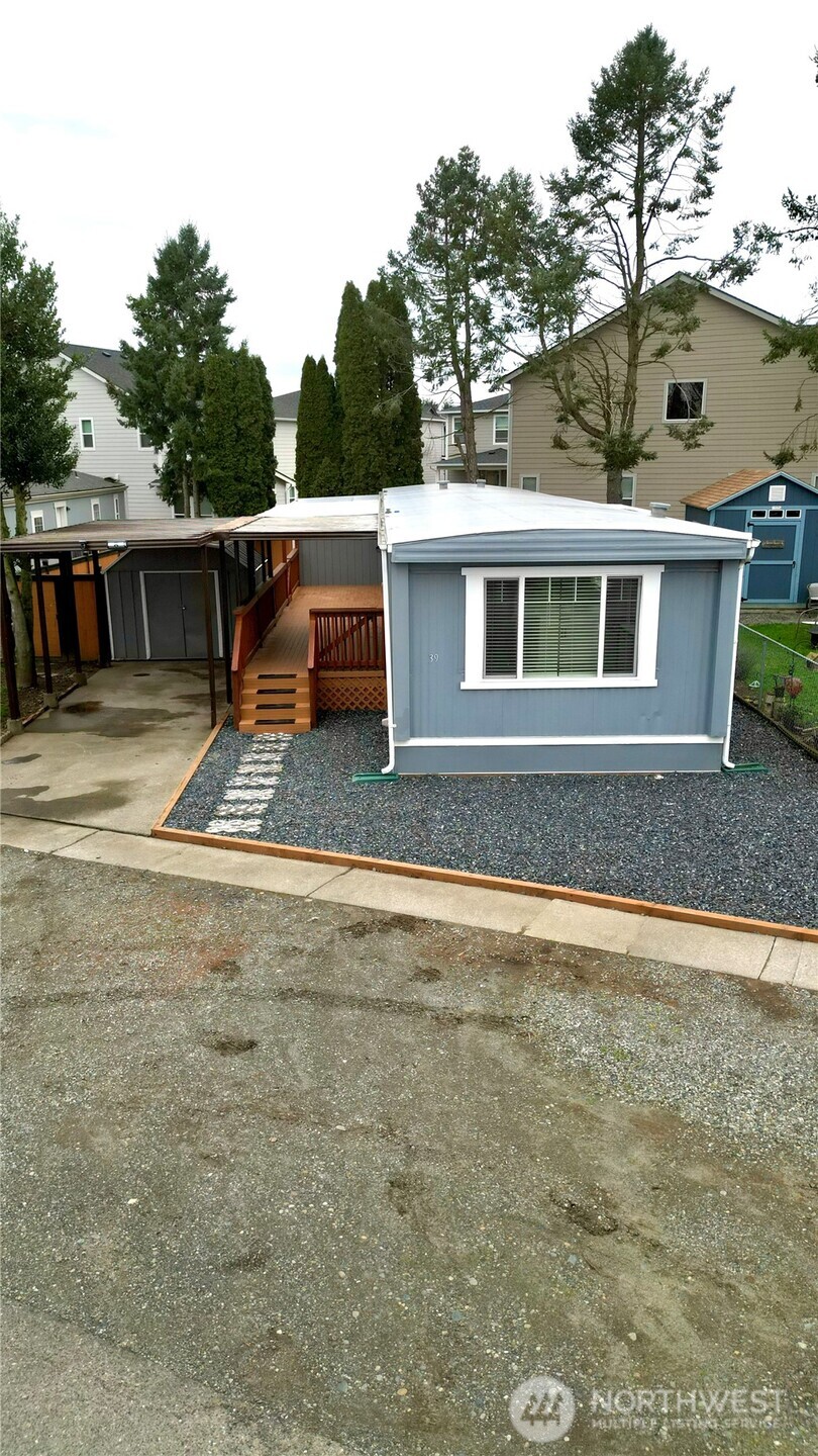 2392 Douglas Rd #39, Ferndale, WA 98248