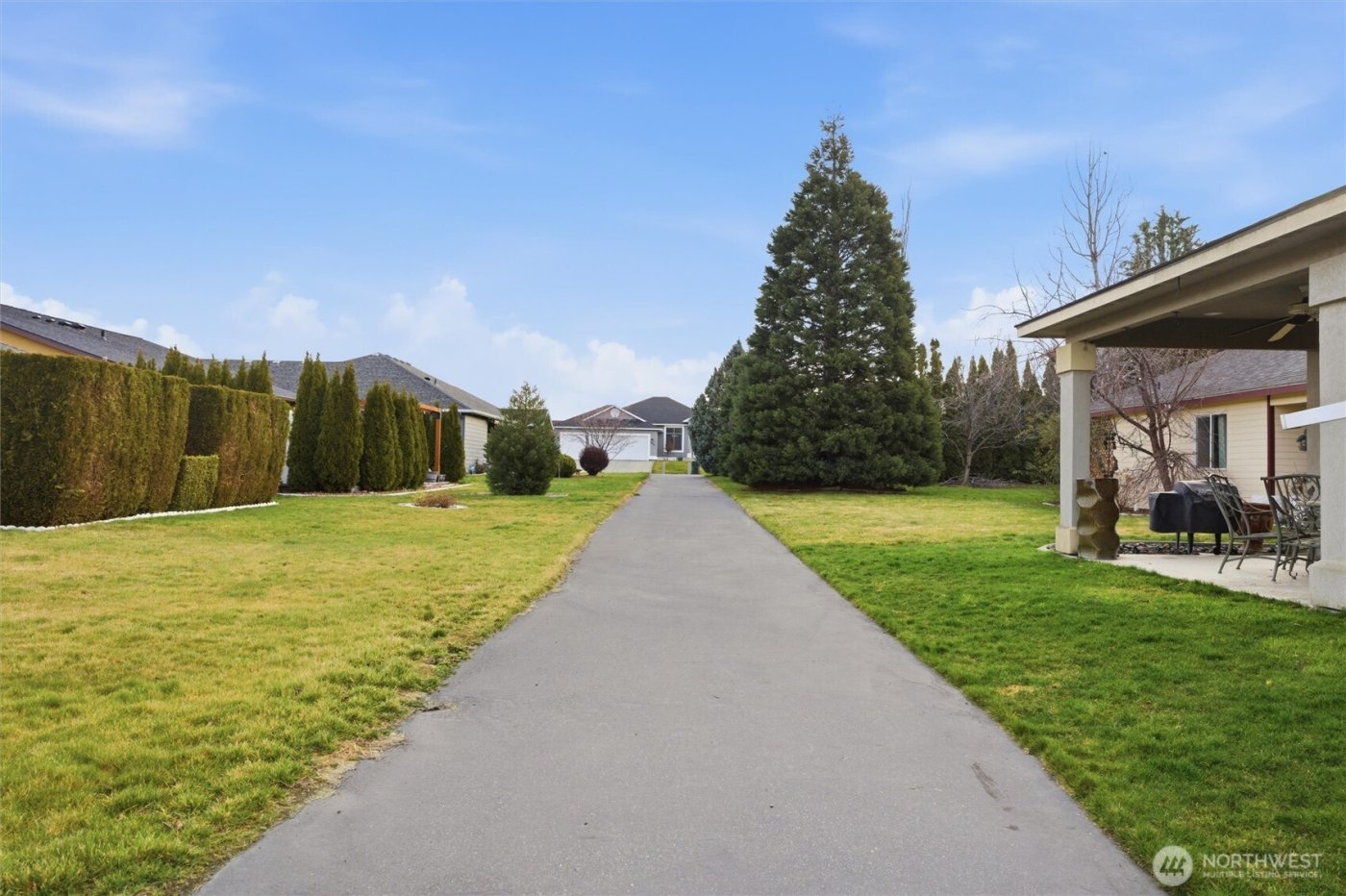 218 Sun Willows Boulevard , Pasco, WA 99301