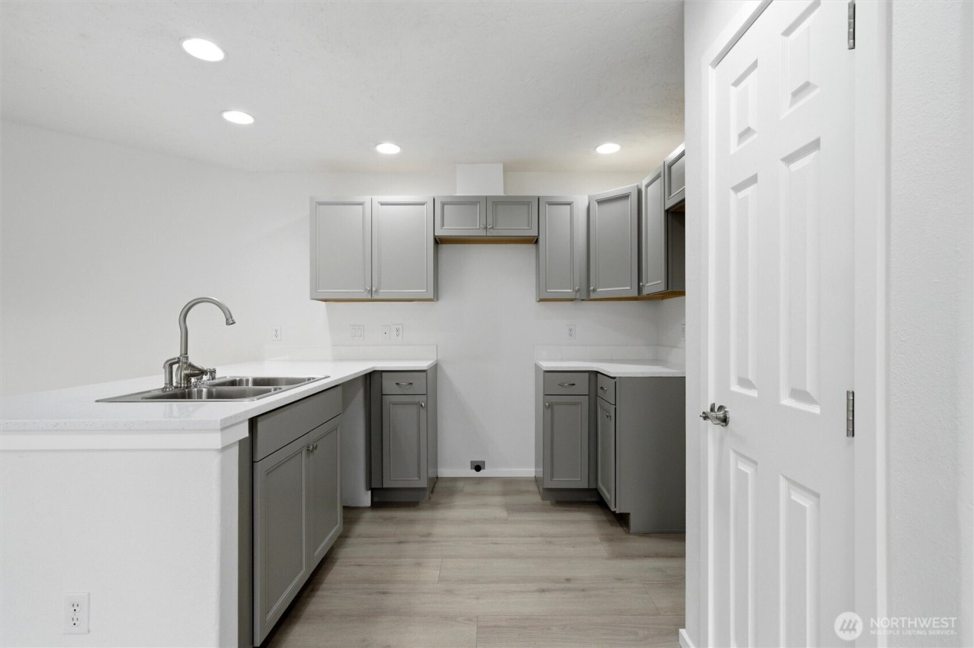 218 Sun Willows Boulevard , Pasco, WA 99301