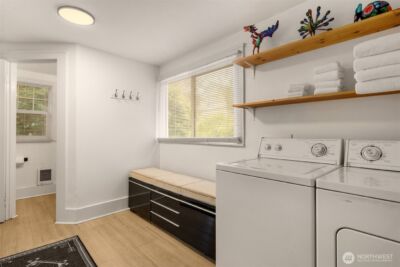 325 23rd Avenue E, Seattle, WA 98112 - Photo 34